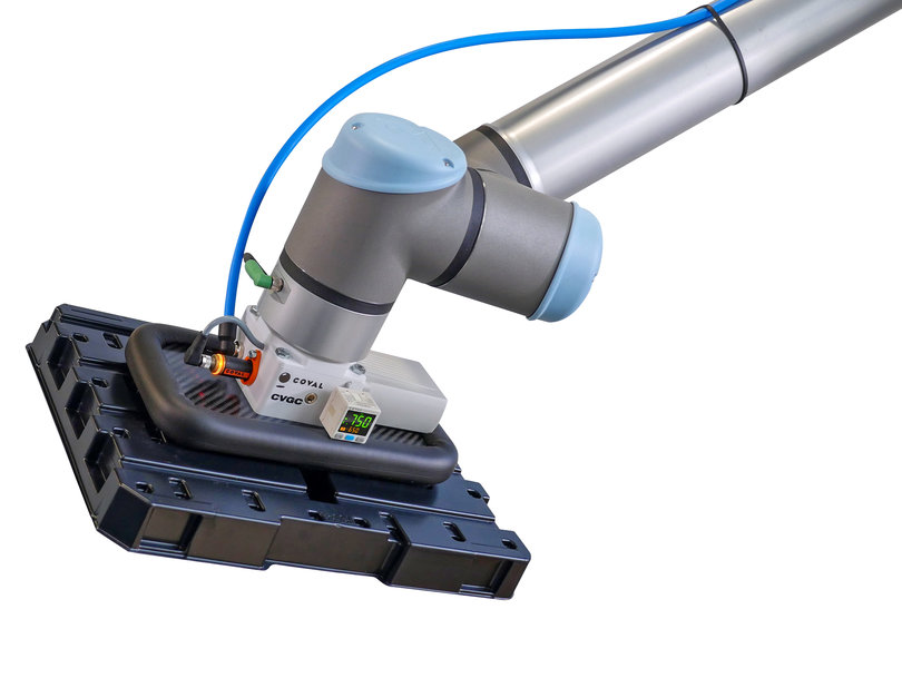 Sistemi di presa tramite vuoto in carbonio COVAL, i migliori amici dei Cobot